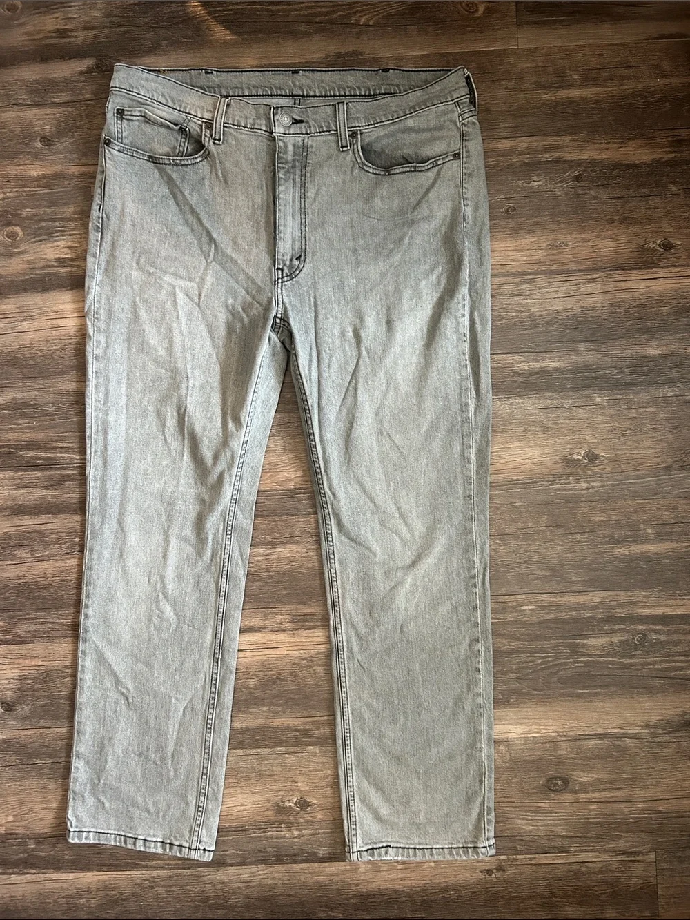 Levi's Men's Light Gray Slim Straight Jeans